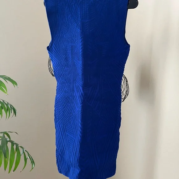 084 The Clothing Company - Picture 7 of 8